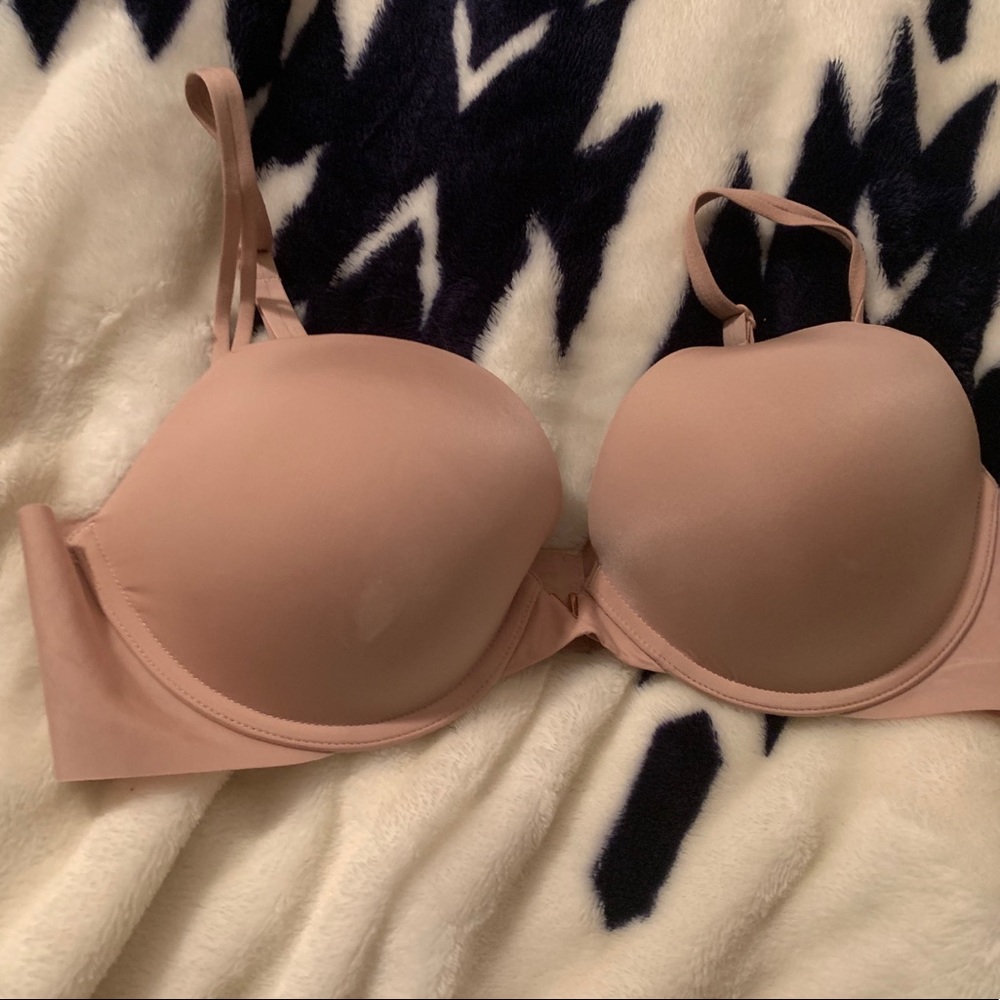 Victoria’s Secret Sexy Illusions Push Up Bra